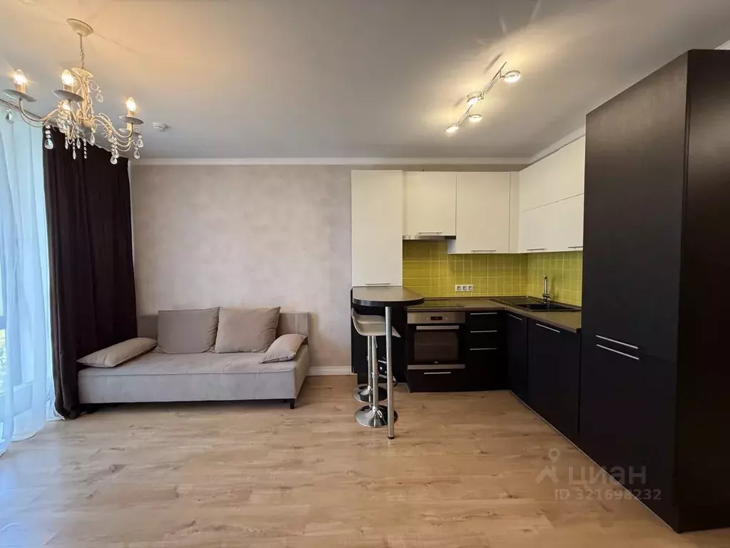 Студия Москва пос. Коммунарка, ул. Бачуринская, 11 (30.0 м) - Фото 0