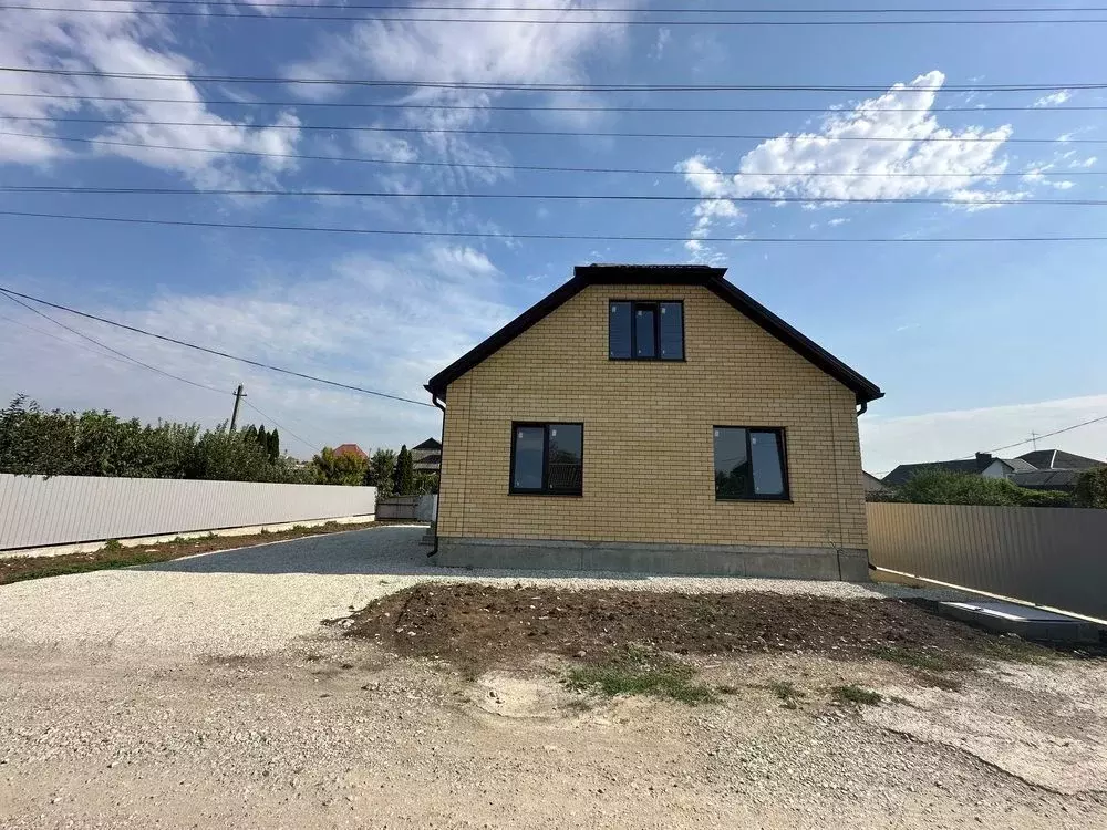 Дом в Краснодарский край, Крымск ул. Максима Горького (130 м) - Фото 1