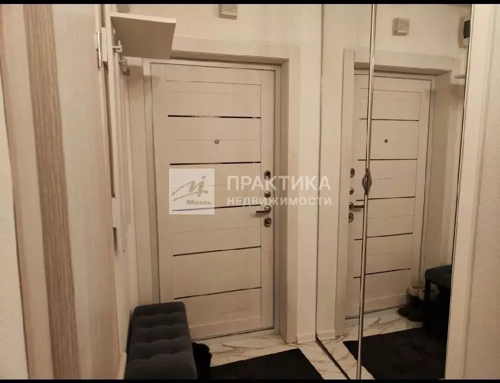 Продается 2-комнатная квартира - Фото 2