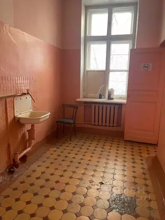 Помещение свободного назначения в Челябинская область, Златоуст ... - Фото 1