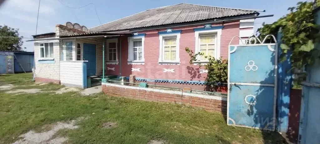Дом в Белгородская область, Белгородский район, Бессоновское с/пос, с. ... - Фото 1