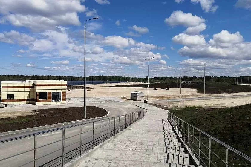 Помещение свободного назначения в Ханты-Мансийский АО, Урай 2-й мкр, ... - Фото 0