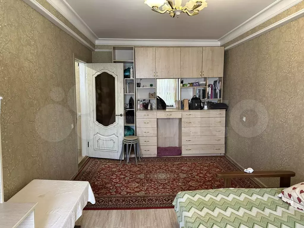 1-к. квартира, 40 м, 4/9 эт. - Фото 1