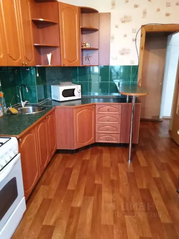 2-к кв. Саратовская область, Саратов Днепропетровская ул., 16 (70.0 м) - Фото 1