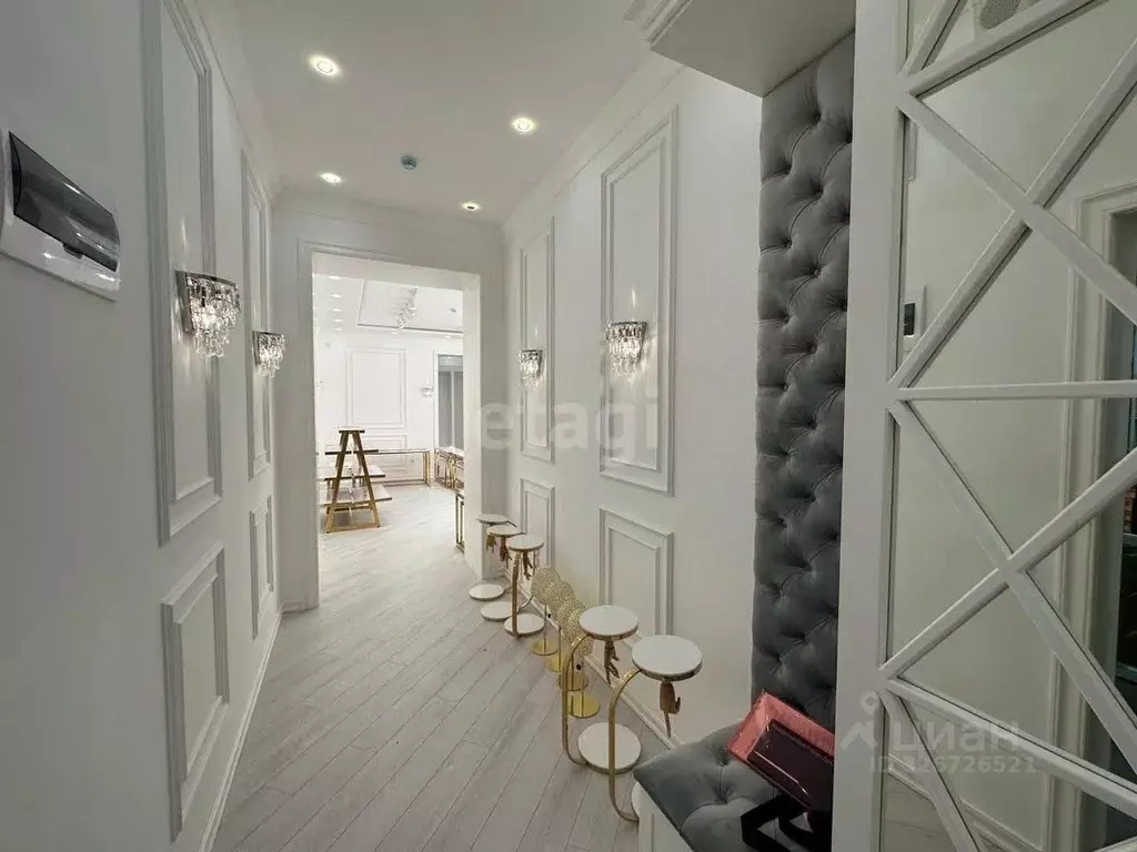 Помещение свободного назначения в Ингушетия, Назрань просп. Идриса ... - Фото 2