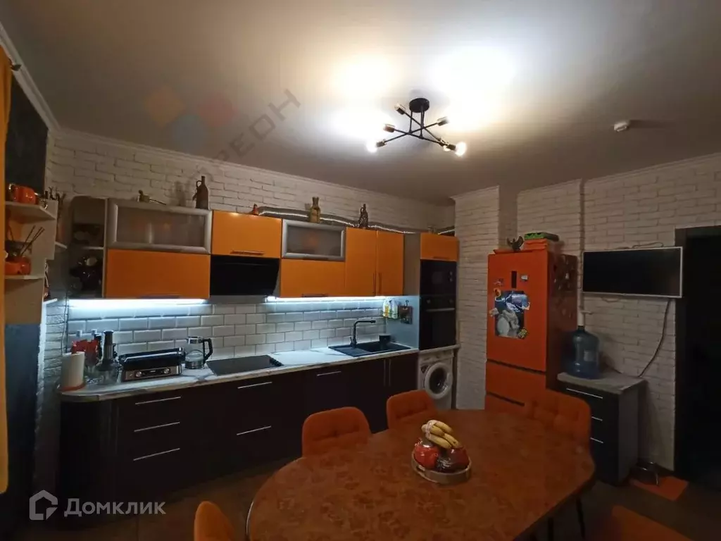 Продаётся 2-к квартира, 65.7 м - Фото 0