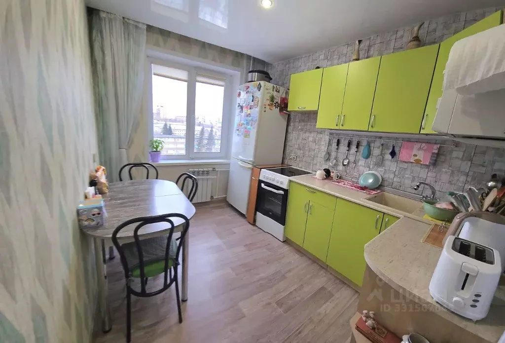 3-к кв. Алтайский край, Барнаул ул. Матросова, 12 (66.0 м) - Фото 1