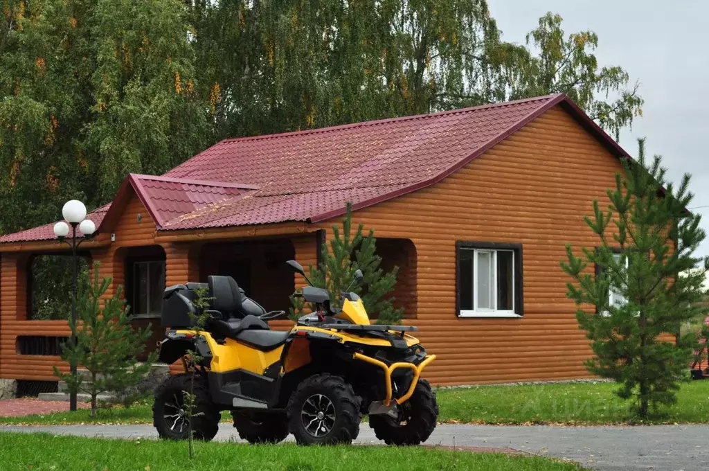 Дом в Тюменская область, Заводоуковский муниципальный округ, с. ... - Фото 1