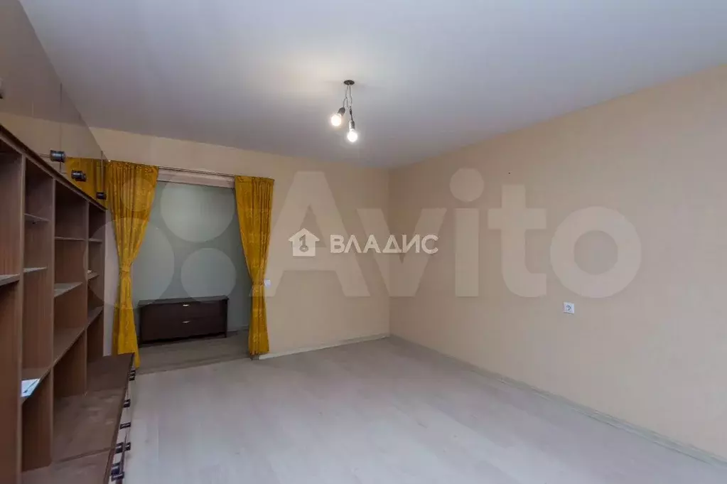 3-к. квартира, 80 м, 2/9 эт. - Фото 1