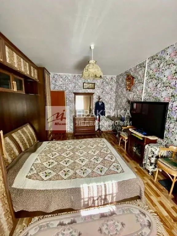 Продается 2-комнатная квартира - Фото 1