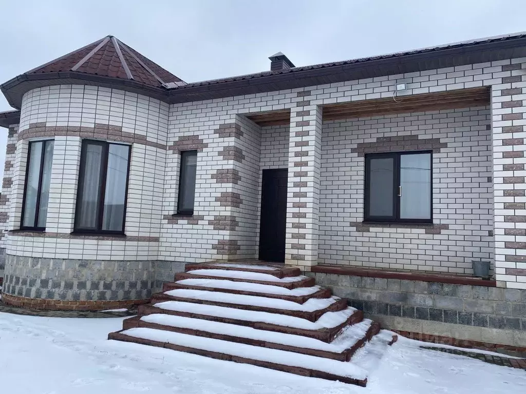 Дом в Белгородская область, Белгородский район, Разумное рп ул. ... - Фото 0