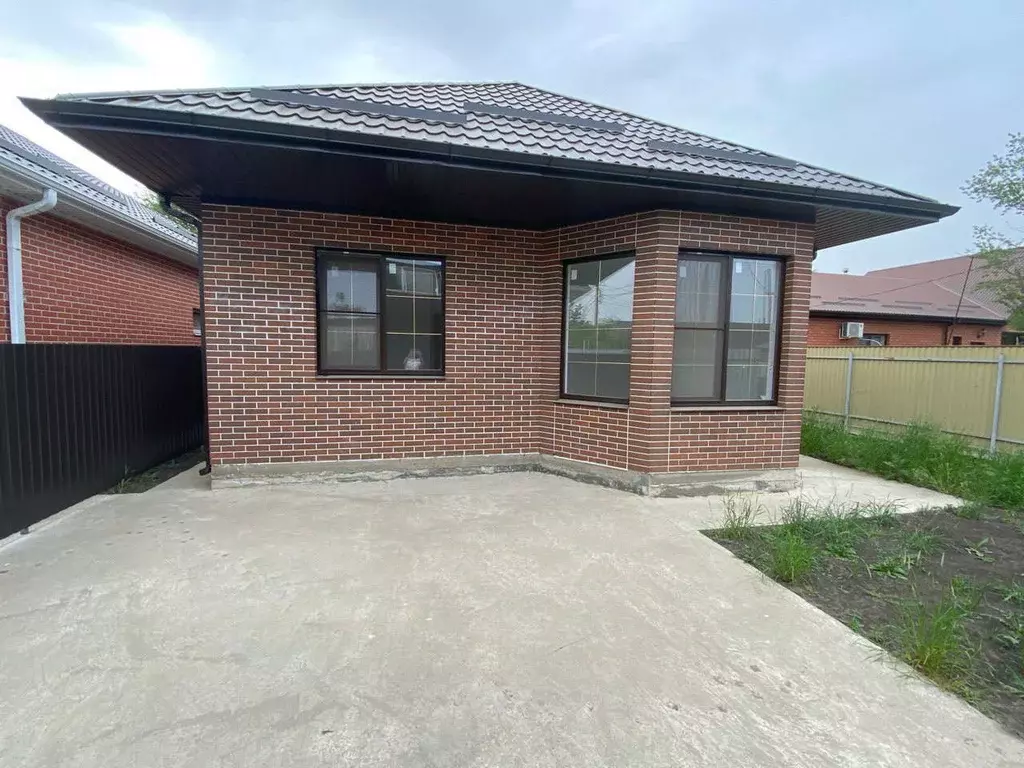 Дом в Краснодарский край, Краснодар пос. Березовый, 4/2 (95 м) - Фото 1