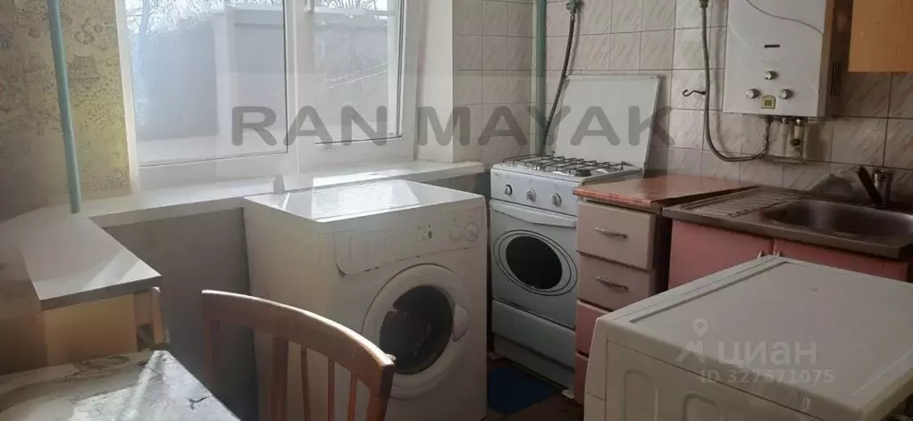 3-к кв. Адыгея, Майкоп ул. Калинина, 217 (60.0 м) - Фото 0