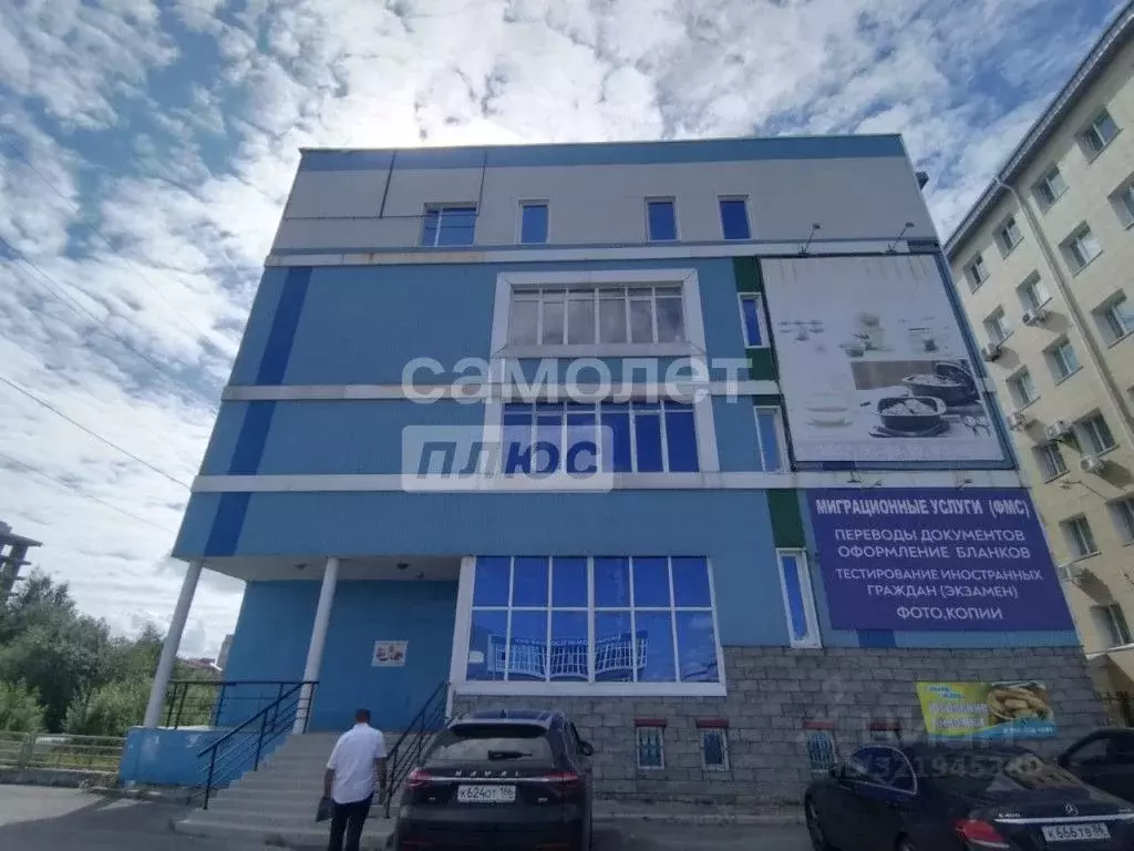 Торговая площадь в Ханты-Мансийский АО, Сургут ул. Профсоюзов, 56 (589 ... - Фото 1