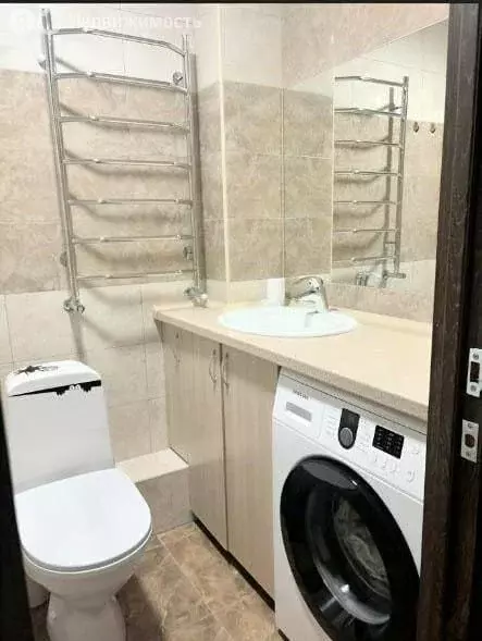 2-комнатная квартира: Шахты, улица Образцова, 1А (50 м) - Фото 1