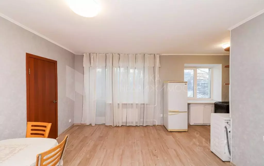 2-к кв. Тюменская область, Тюмень ул. Мельникайте, 103 (42.3 м) - Фото 1