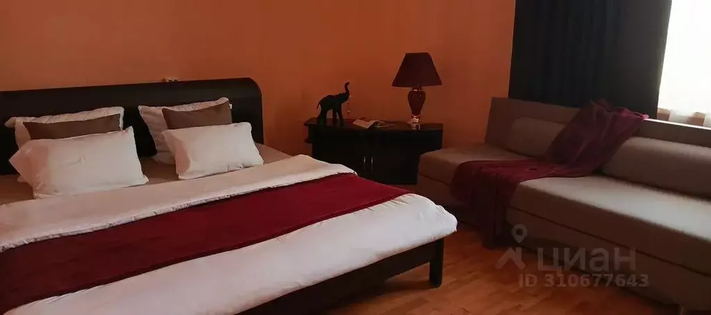 Дом в Ростовская область, Таганрог ул. 1-я Надгорная, 28А (150 м) - Фото 1