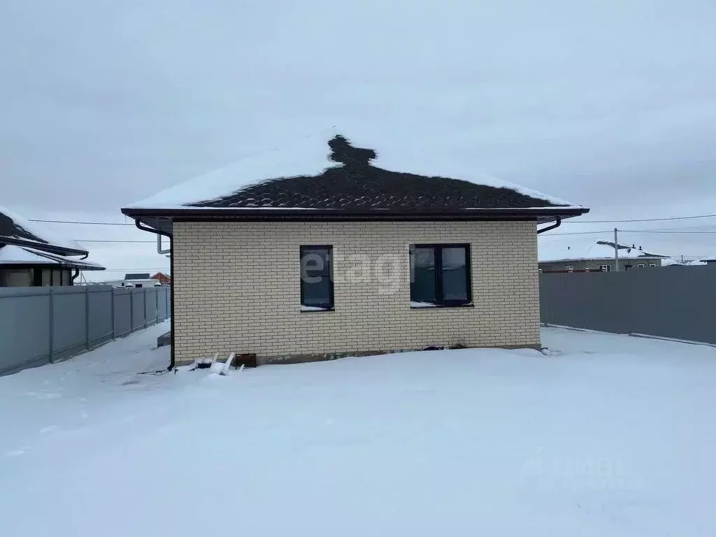 Дом в Белгородская область, Старый Оскол ул. Ботаническая, 6 (105 м) - Фото 0