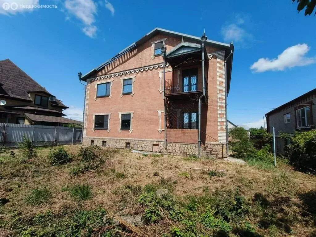 Дом в Лабинск, Таймырская улица (358 м) - Фото 1
