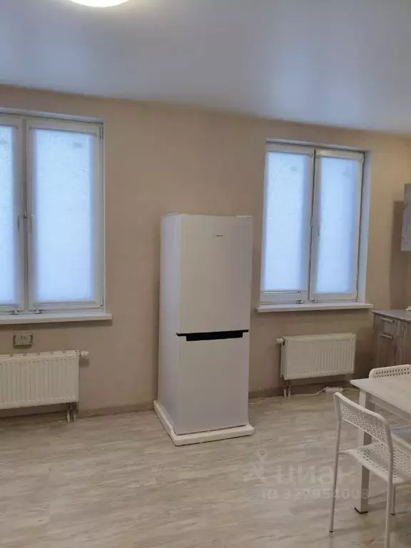 Студия Тюменская область, Тюмень ул. Тамары Сатюковой, 18 (33.9 м) - Фото 2