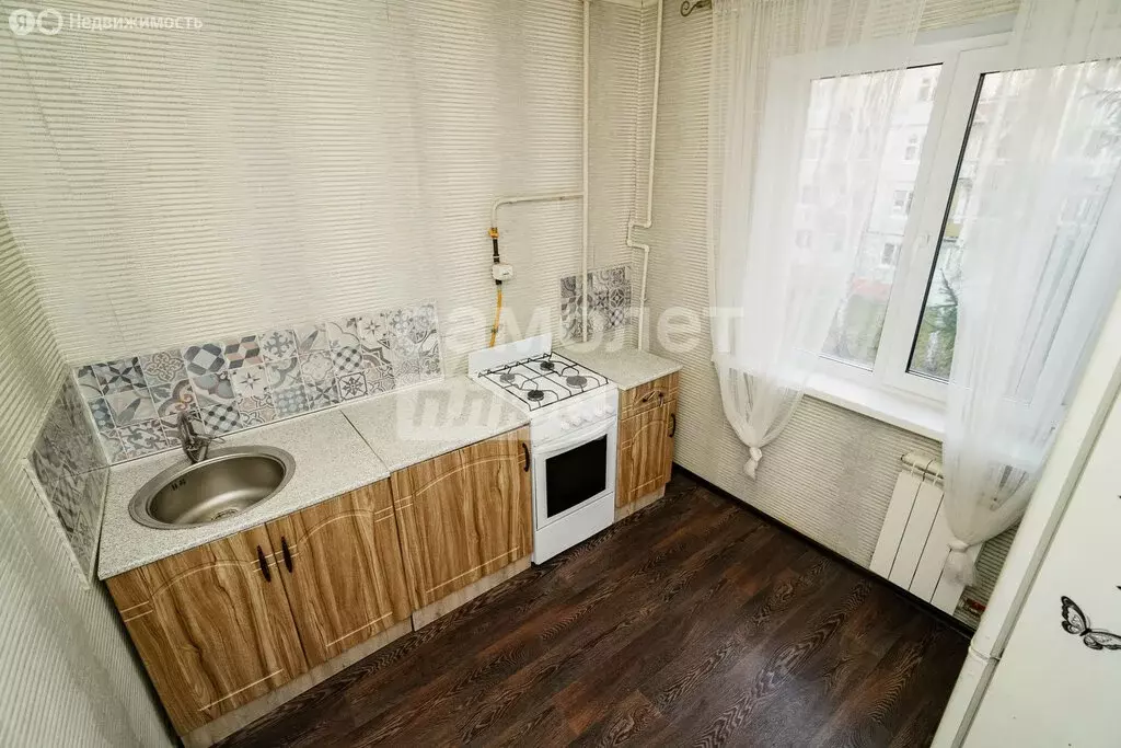 1-комнатная квартира: Омск, микрорайон Заозёрный, улица Бородина, 8/3 ... - Фото 2