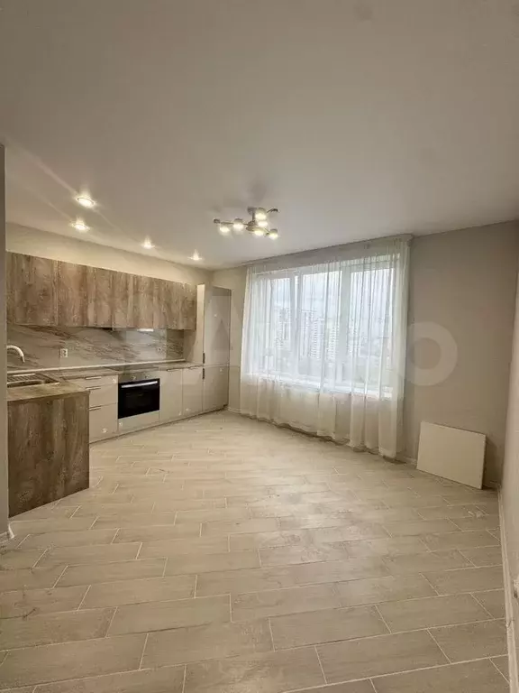 3-к. квартира, 70 м, 13/25 эт. - Фото 0