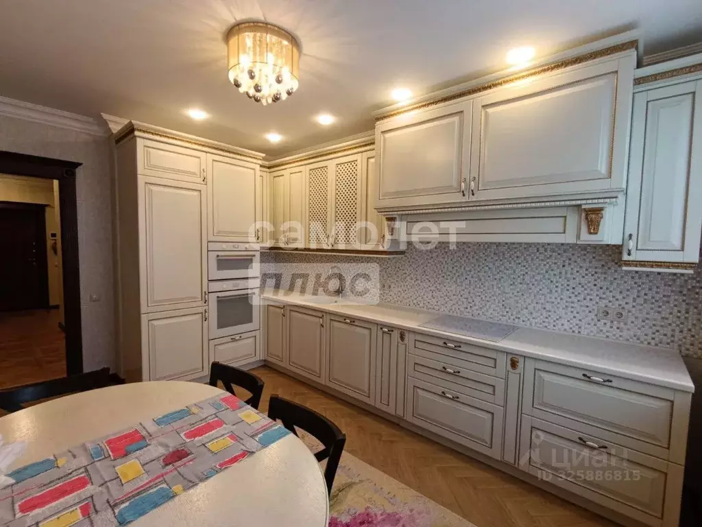 2-к кв. Московская область, Коломна ул. Захарова, 16к1 (70.0 м) - Фото 2