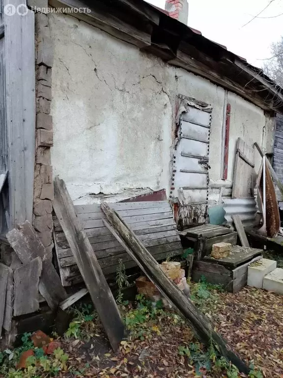 Дом в Нееловка, Центральная улица (40 м) - Фото 1