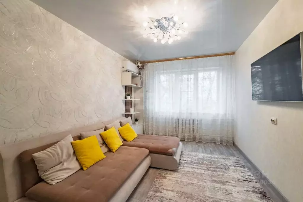 1-к кв. Ульяновская область, Ульяновск Верхнеполевая ул., 15 (35.4 м) - Фото 1