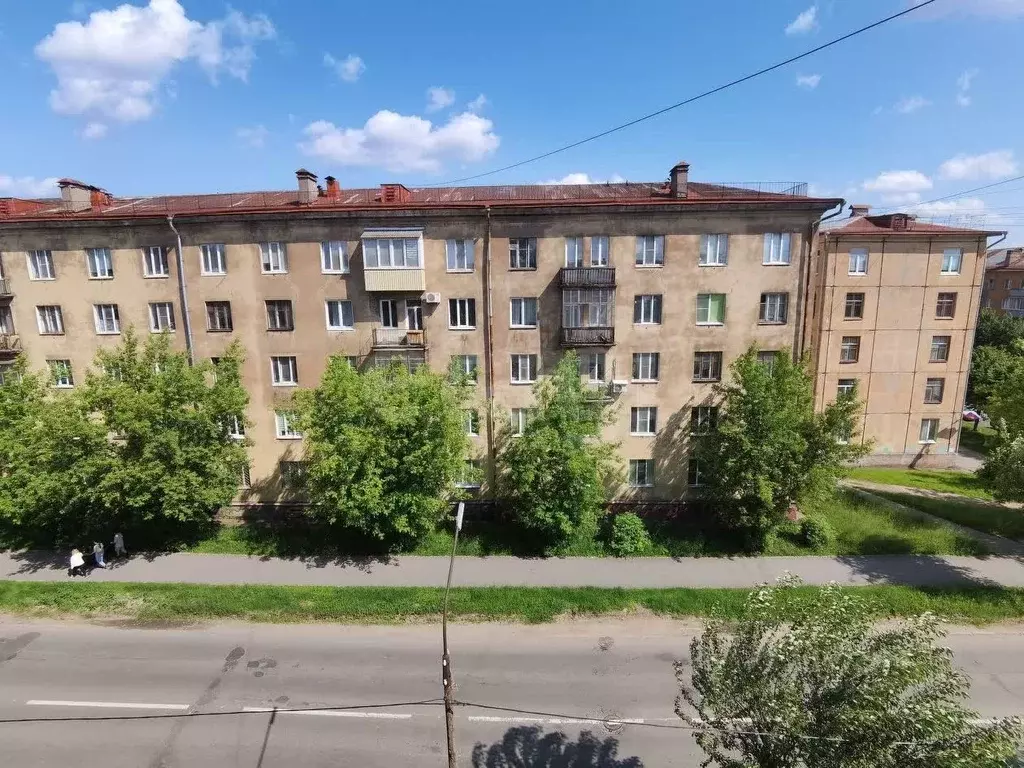2-к кв. Вологодская область, Череповец ул. Ломоносова, 41 (45.1 м) - Фото 1