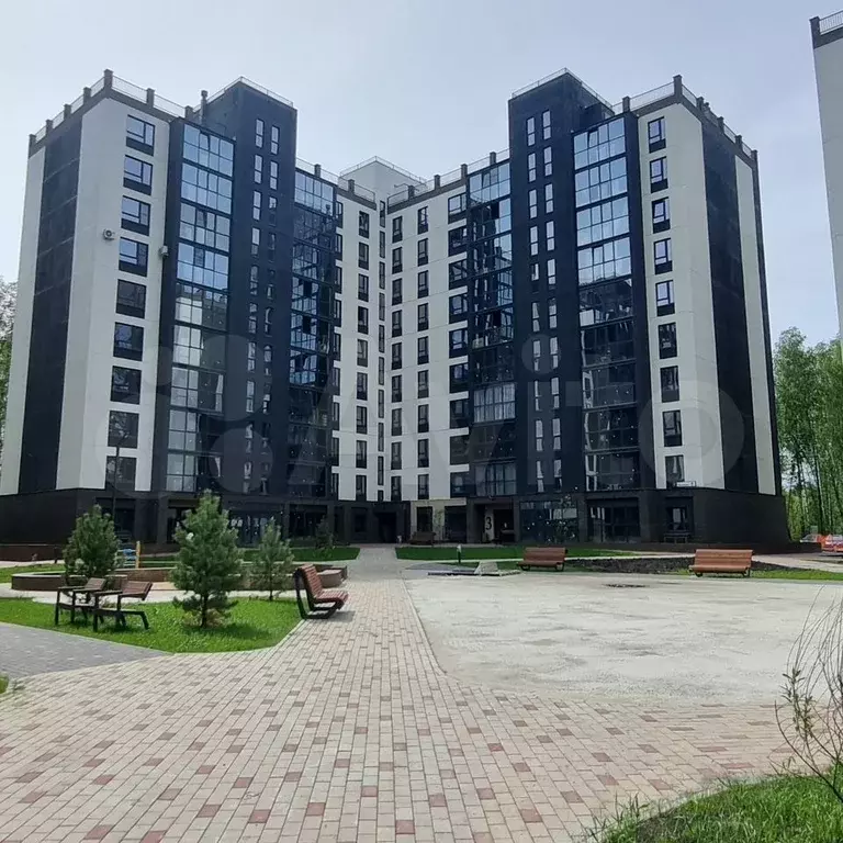 1-к. квартира, 42,8 м, 1/10 эт. - Фото 0