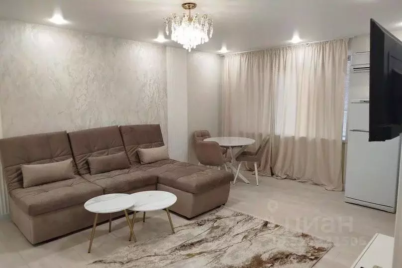 2-к кв. Крым, Черноморское пгт ул. Кирова, 23/6 (48.0 м) - Фото 2