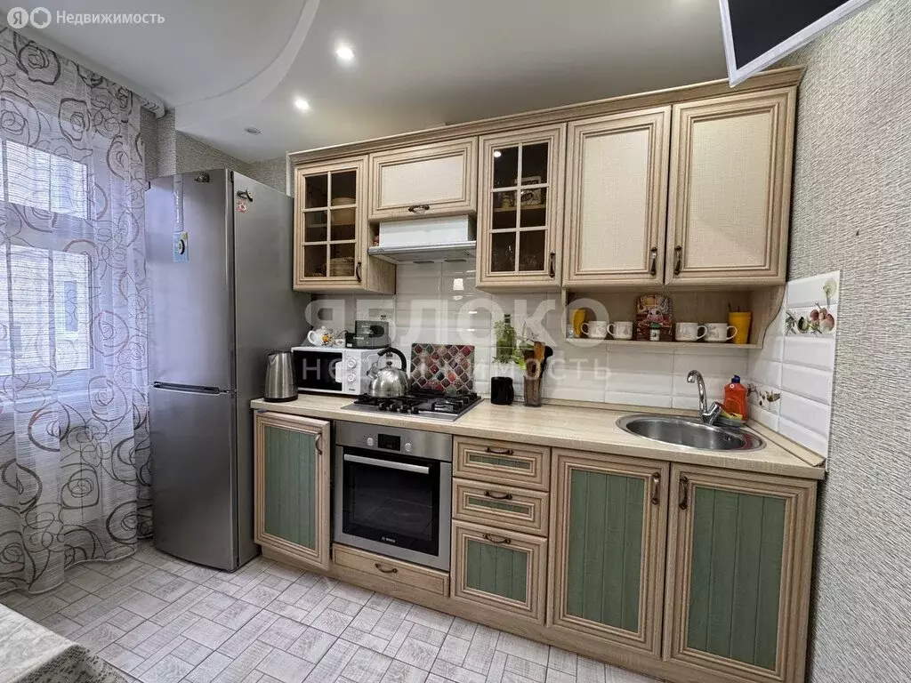 3-комнатная квартира: Березники, Комсомольская улица, 5 (66.1 м) - Фото 2