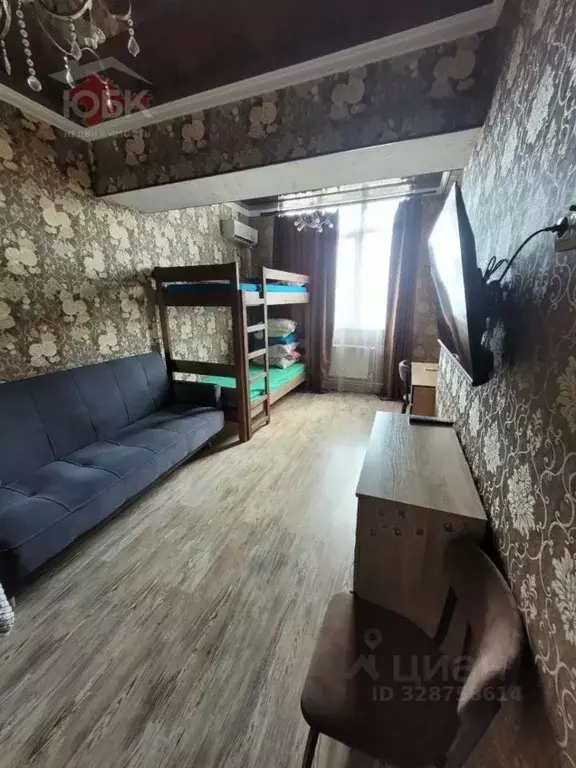 1-к кв. Крым, Евпатория ул. Толстого, 38А (37.9 м) - Фото 1