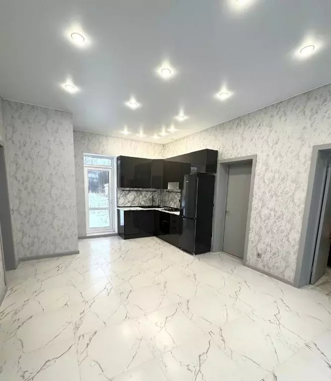 Дом в Новгородская область, Великий Новгород пер. Школьный, 10 (75 м) - Фото 1