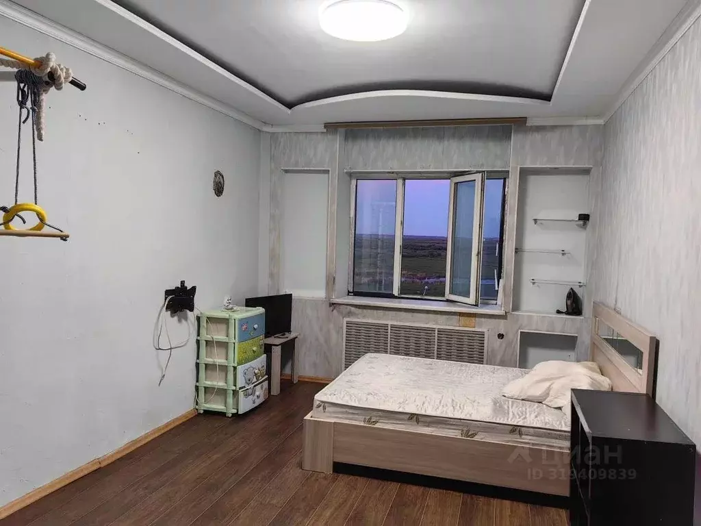 1-к кв. Саха (Якутия), Якутск ул. Чернышевского, 22/2 (50.0 м) - Фото 0
