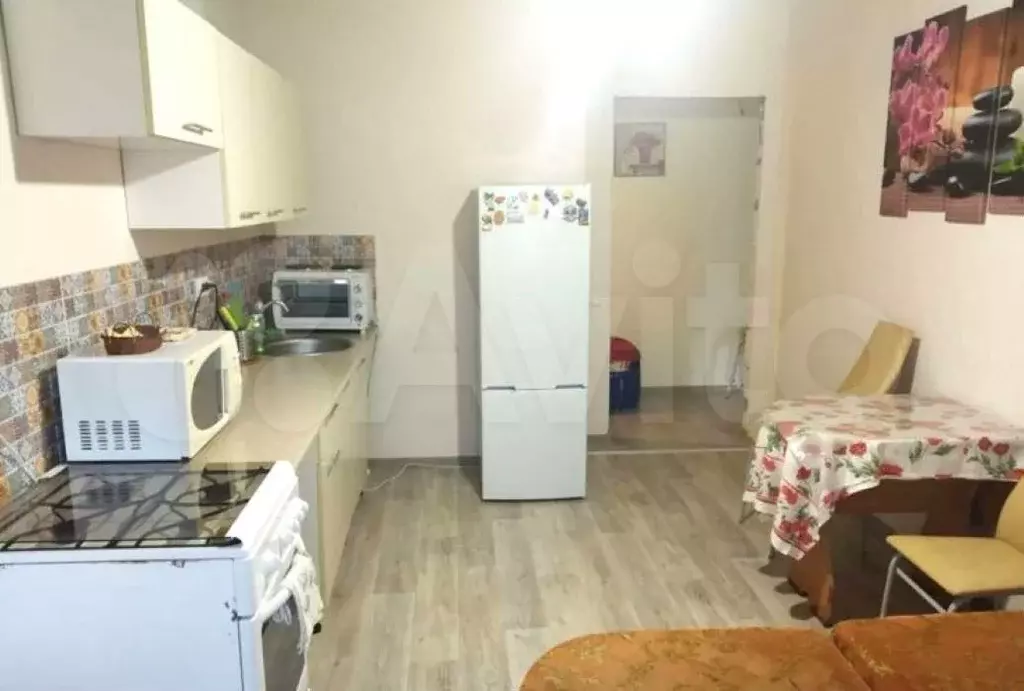 1-к. квартира, 40 м, 3/3 эт. - Фото 0