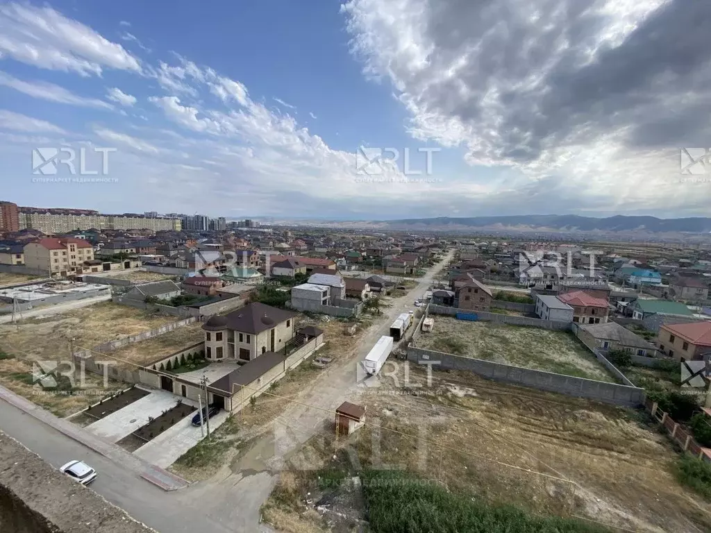 2-к кв. Дагестан, Каспийск ул. Зейнудина Батманова, 14 (92.0 м) - Фото 0
