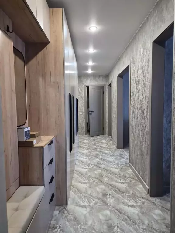 3-к кв. Башкортостан, Благовещенск ул. Зенцова, 1 (70.0 м) - Фото 1