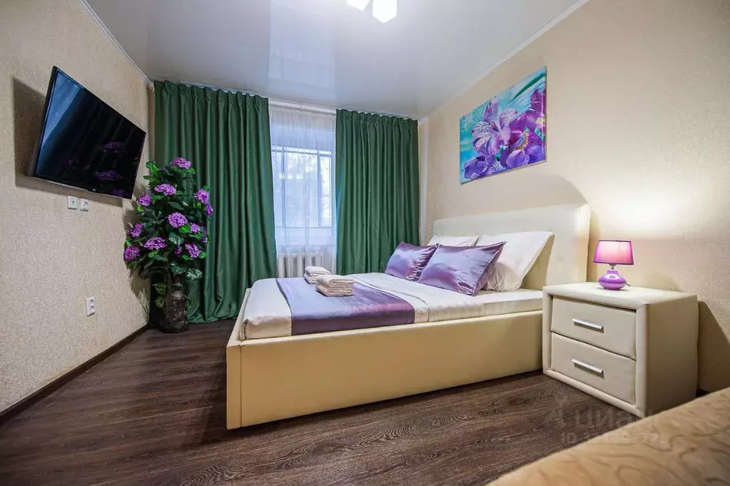 2-к кв. Челябинская область, Челябинск ул. Энгельса, 23 (65.0 м) - Фото 1