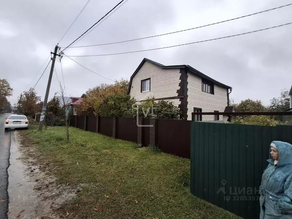 Дом в Владимирская область, Владимир д. Уварово, ул. Центральная (160 ... - Фото 1
