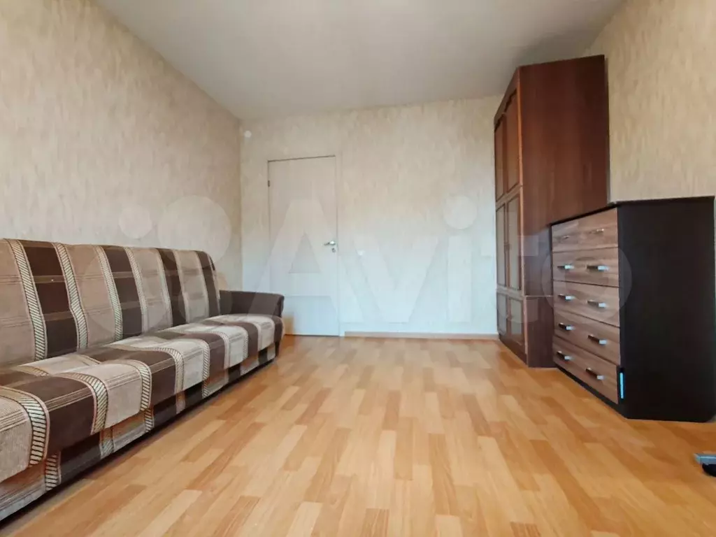 Комната 16 м в 4-к., 15/17 эт. - Фото 1
