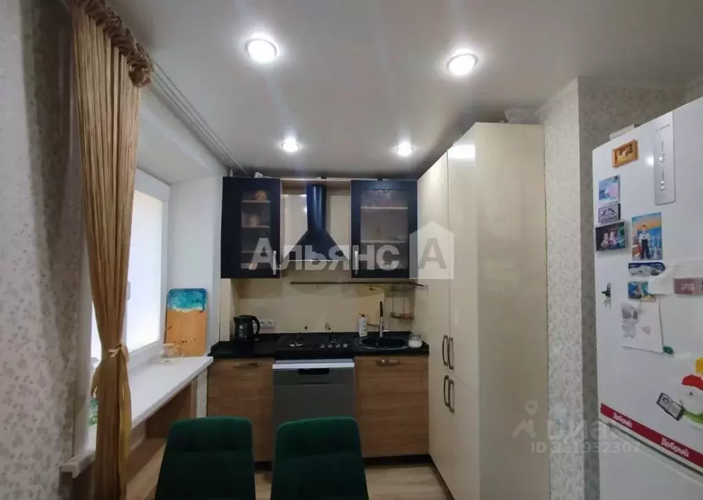 3-к кв. Ростовская область, Волгодонск ул. Максима Горького, 91 (61.0 ... - Фото 1