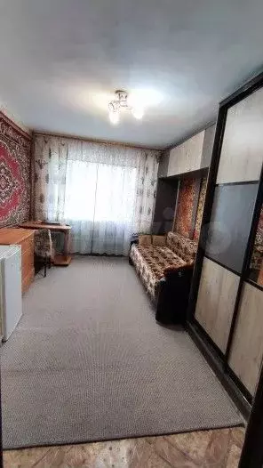 Комната 13,6 м в 8-к., 3/5 эт. - Фото 1