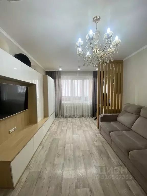 3-к кв. Татарстан, Набережные Челны ул. Ахметшина, 110 (69.7 м) - Фото 0