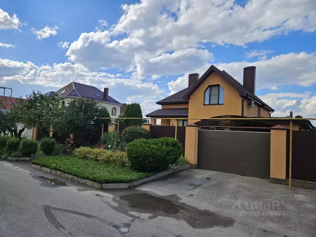 Дом в Ставропольский край, Ставрополь Гренадерский проезд (210 м) - Фото 2