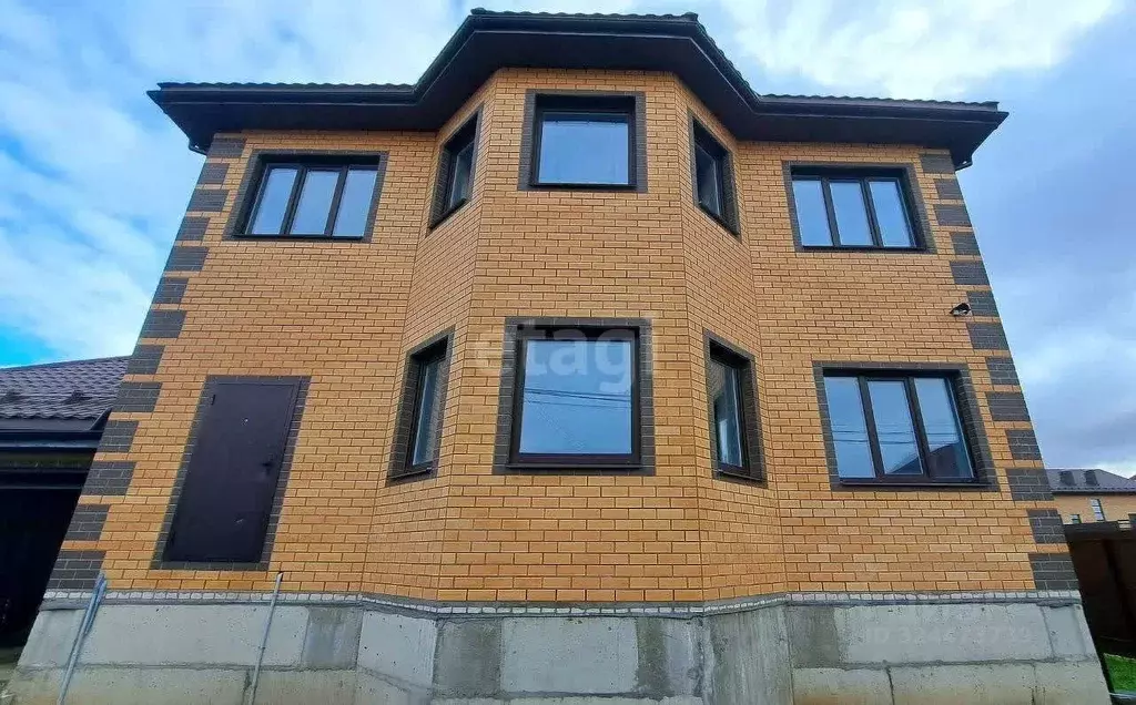 Дом в Смоленская область, Смоленск пос. Загорье, ул. Сиреневая, 1 (340 ... - Фото 1