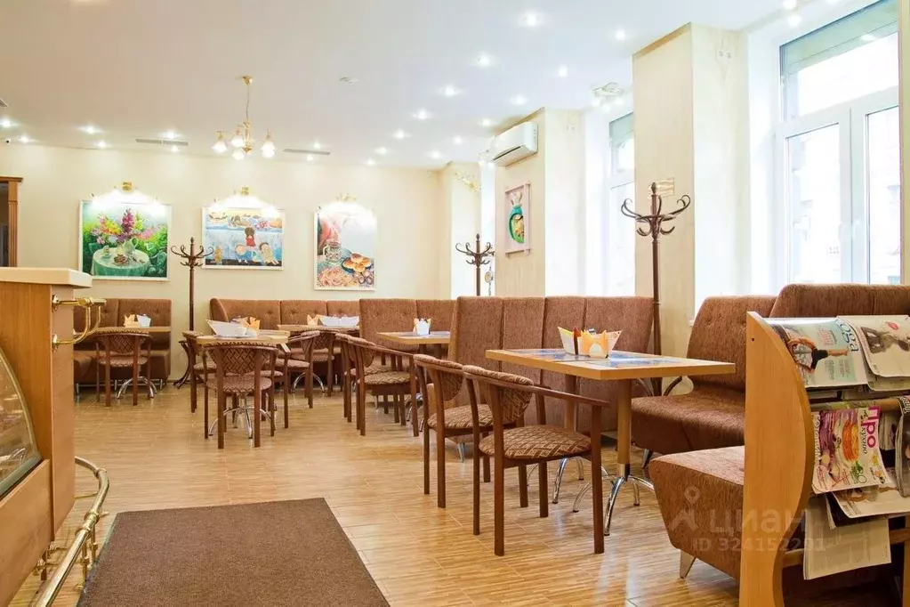 Торговая площадь в Санкт-Петербург ул. Правды, 22 (185 м) - Фото 1