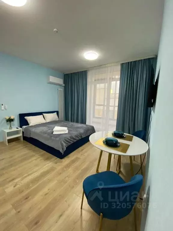 1-к кв. Свердловская область, Екатеринбург бул. Новосинарский, 5 (28.0 ... - Фото 2