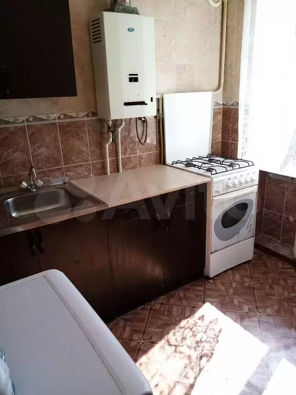 1-к. квартира, 30 м, 1/5 эт. - Фото 0